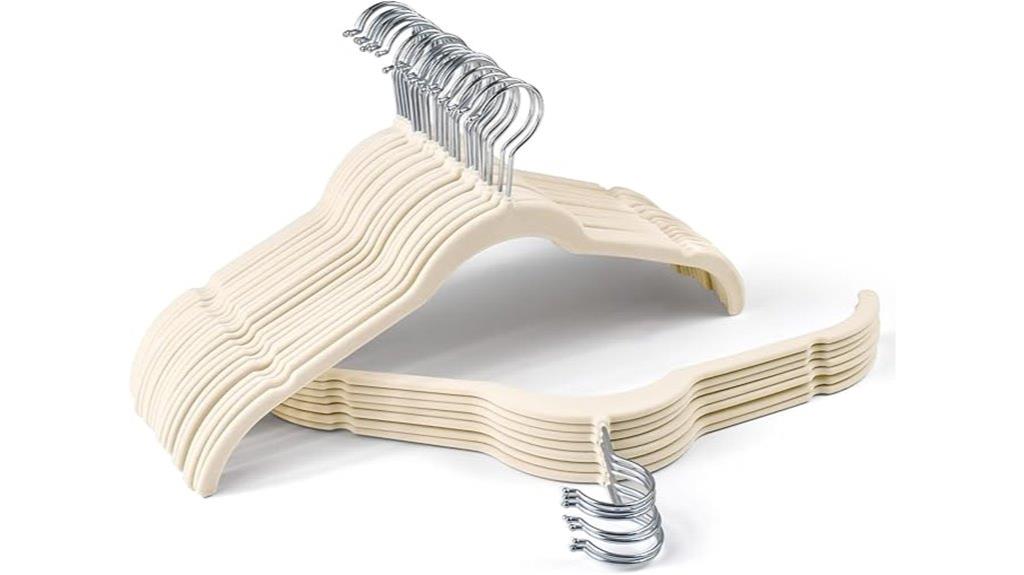 luxury velvet hangers pack